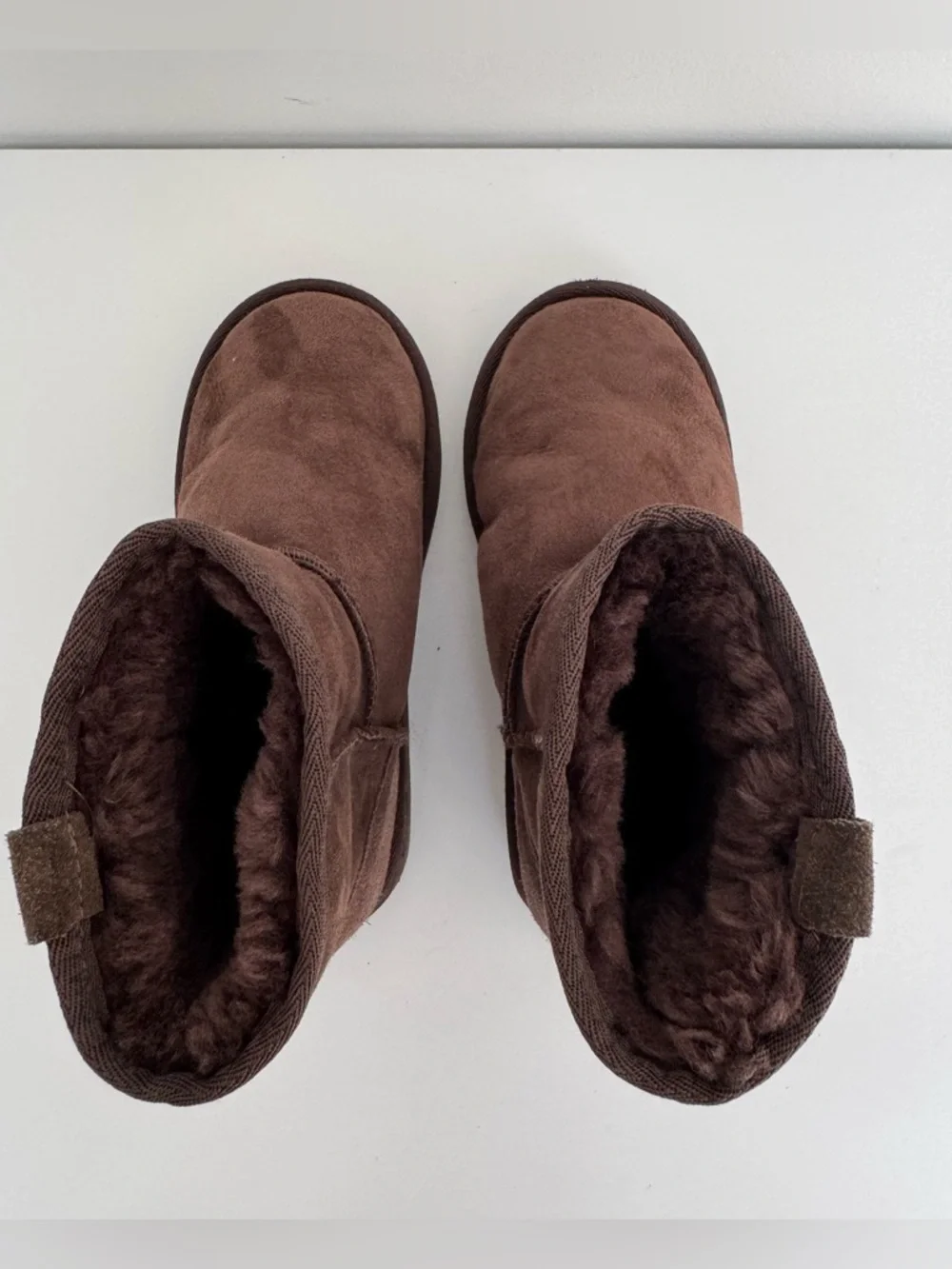 EMU‎ Australia Mini Unisex Chocolate Brown Boots, Men's Size 5/Women's Size 6